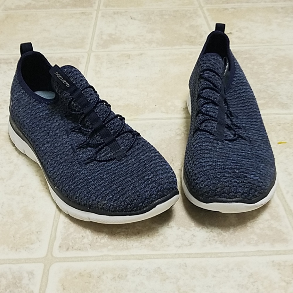 Skechers Dual Lite Memory Foam